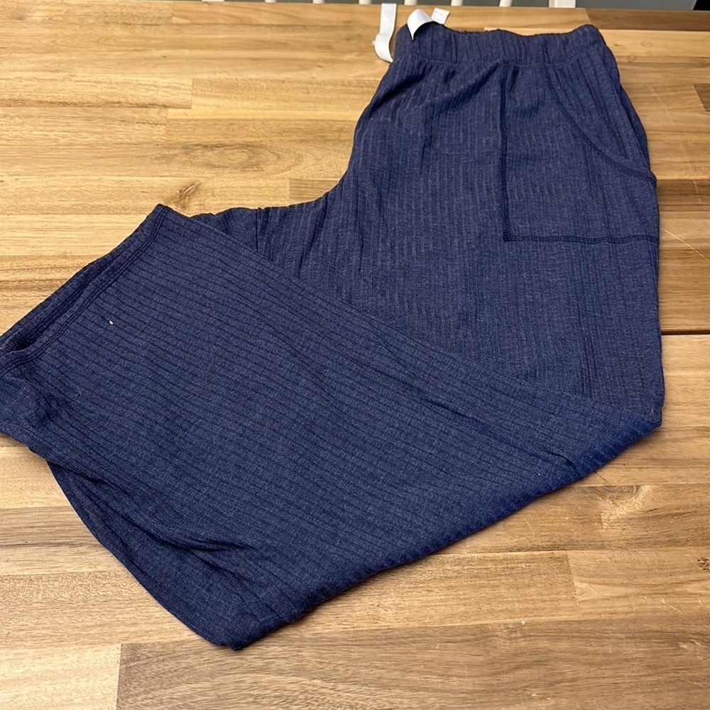 CACIQUE pajama set - Picture 4 of 4